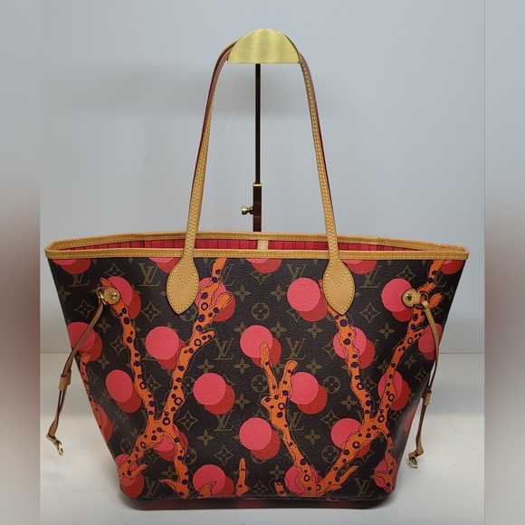 Sold ❌Louis Vuitton like new  Limited Edition Ramages Neverful MM with Pouch🔥 - Picture 2 of 16